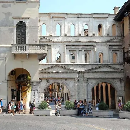 Santa Lucia Apartment Verona